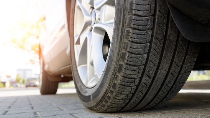 What the Belt System in Your Tire Does - RNR Tire Express