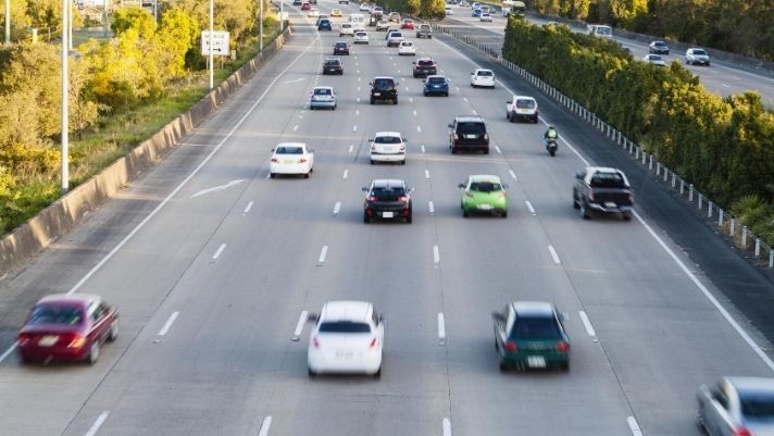 Tips for New Drivers on How to Navigate Busy Roads and Highways